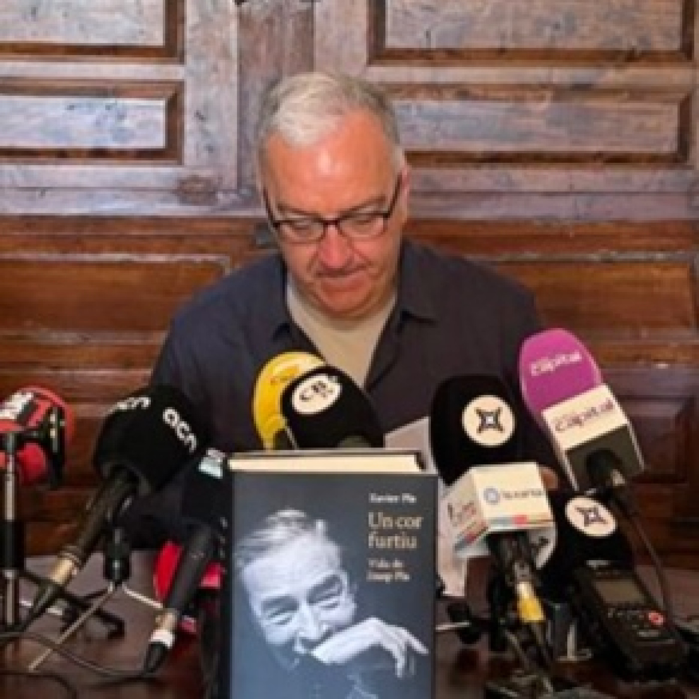Xavier Pla presenta la biografia de Josep Pla "Un cor furtiu" a Calella episode artwork