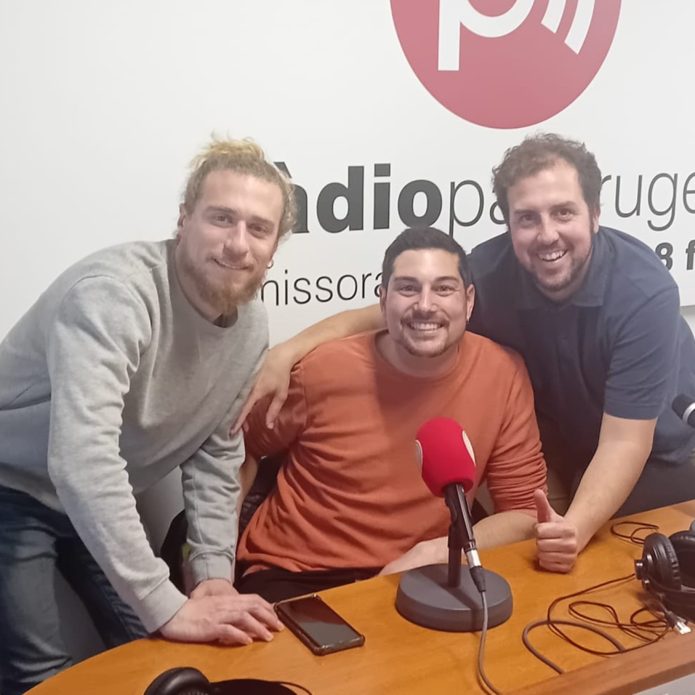 PalaLOVERS: Palafrugell i els nous aficionats a la ràdio episode artwork